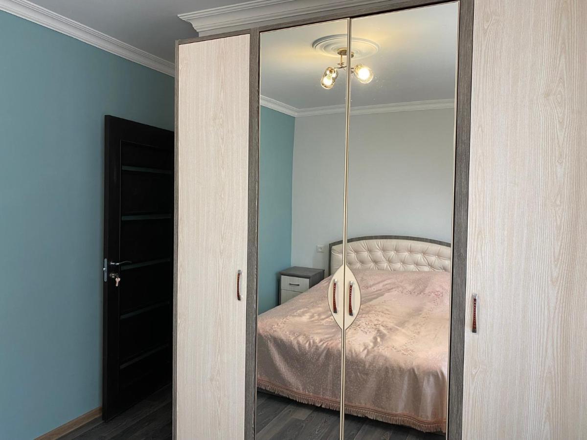 Lovely 2-Bedroom Apartment Near Ayb School Dilijan Ngoại thất bức ảnh